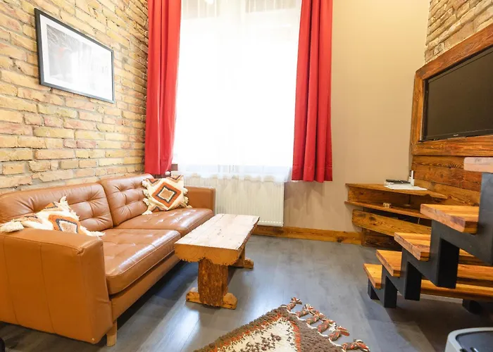 Luther Rustic For 2 People, Free Ac!